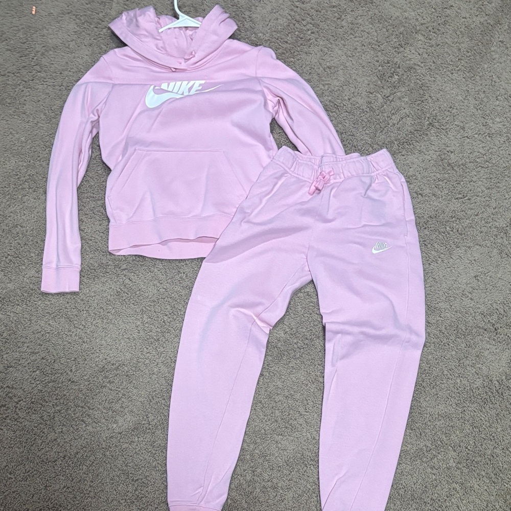 Nike Women’s Light Pink Sweatpants & Hoodie Set